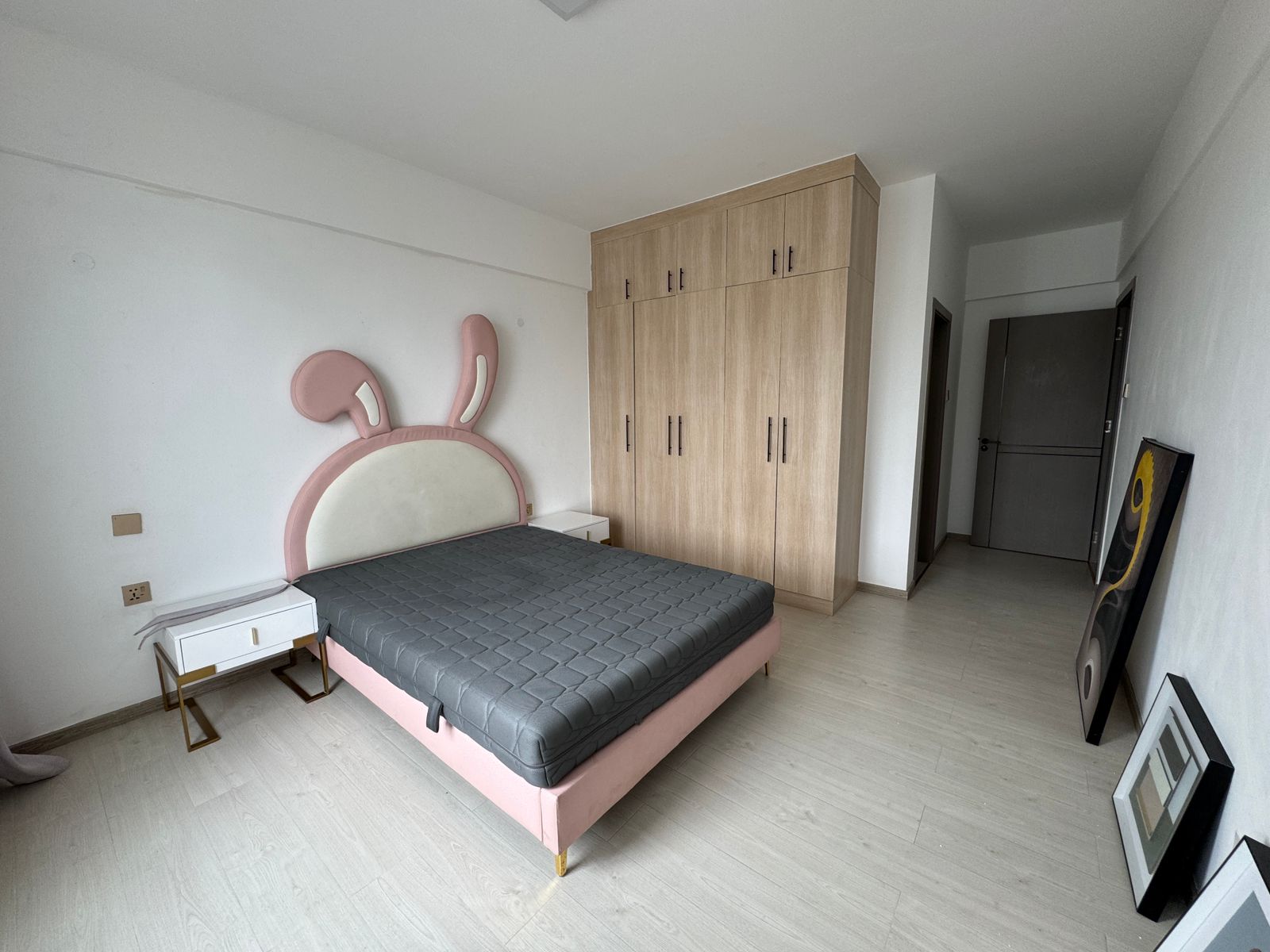 Image 6 of 4 Bedroom Apartment (Royal Oaks) - For rent/Sale