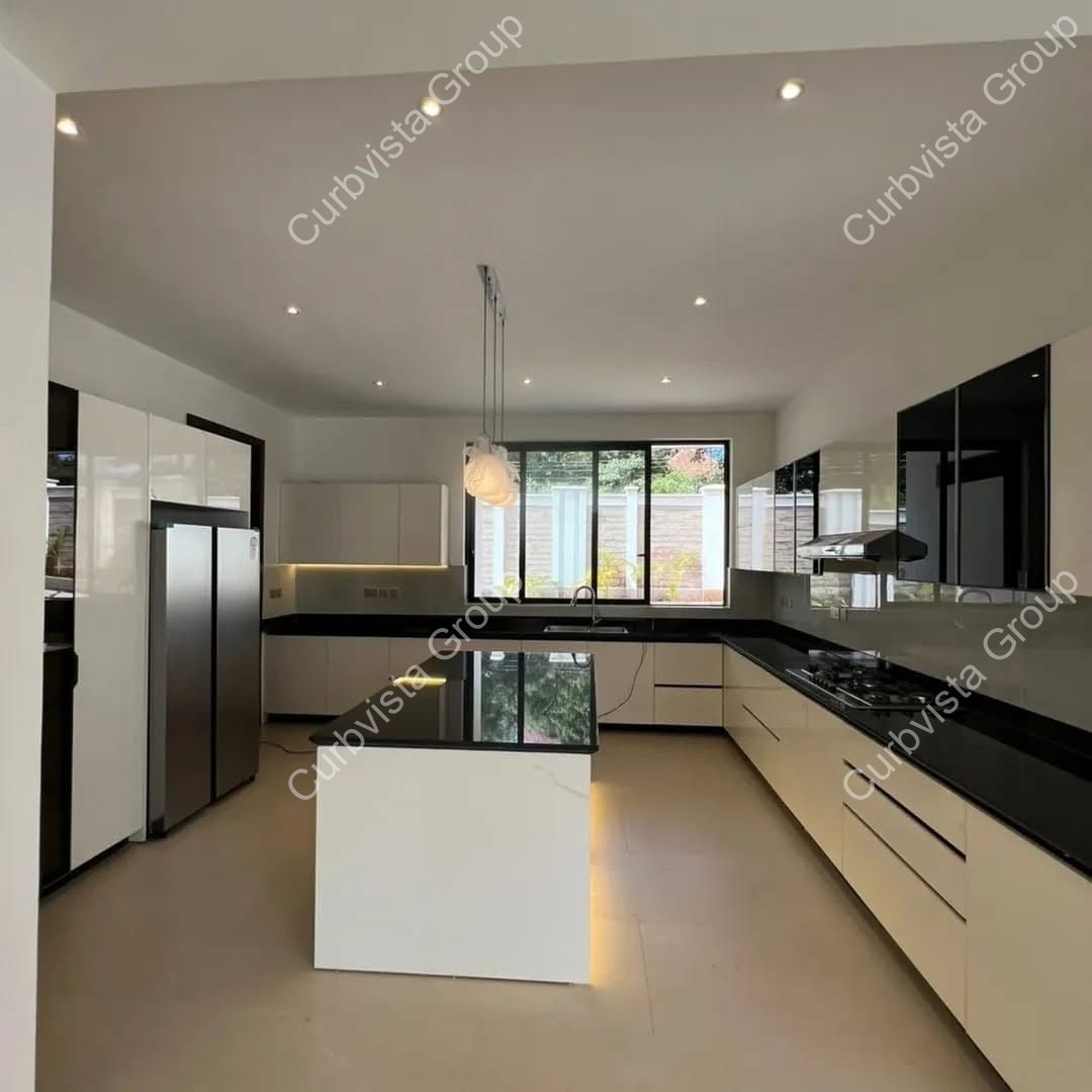 Image 6 of Luxury 6 Bedroom Home for Sale in Kitusuru, Nairobi